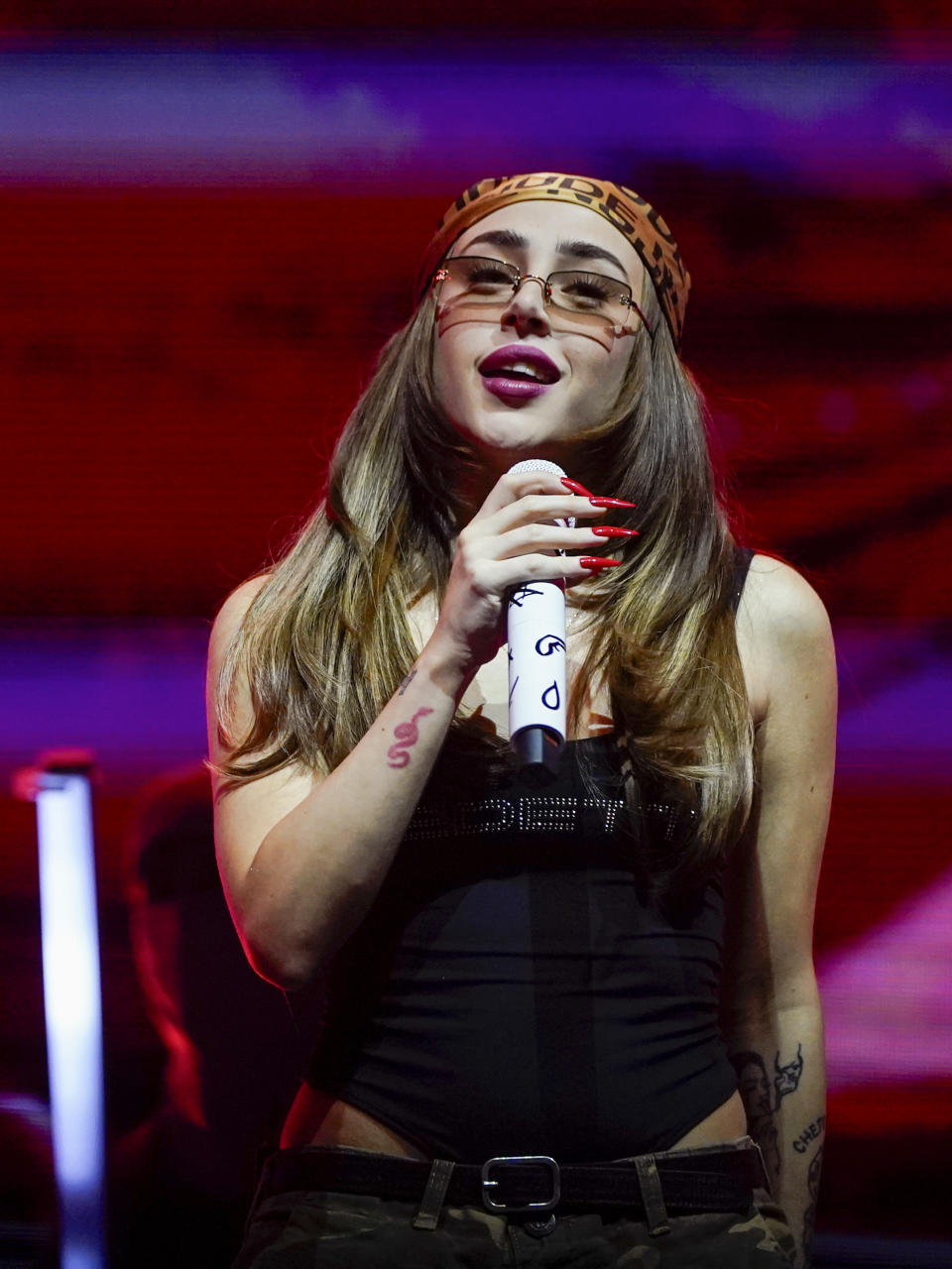 La cantante argentina Nicki Nicole durante su concierto en el Festival Tecate Emblema en la Ciudad de México el sábado 18 de mayo de 2024. (Foto AP/Aurea Del Rosario)