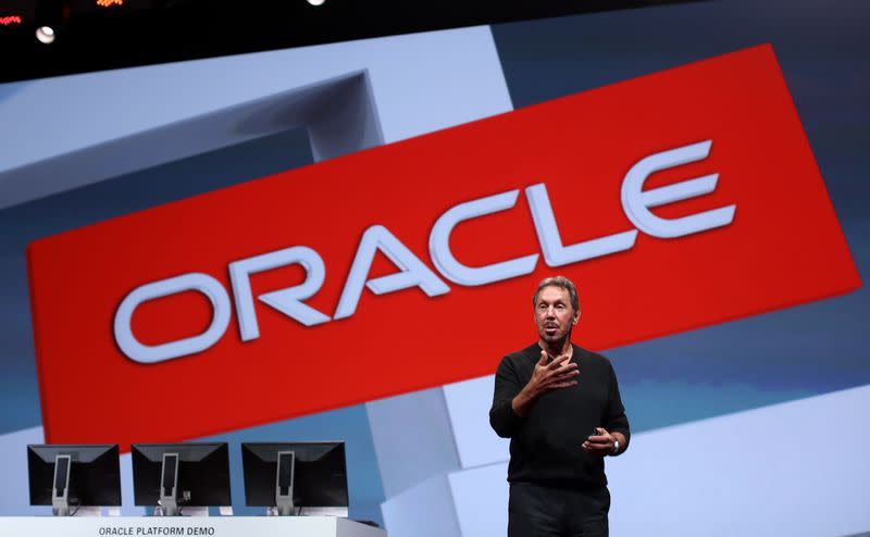 Oracle's Executive Chairman of the Board and Chief Technology Officer Larry Ellison gestures during his keynote address at Oracle OpenWorld in San Francisco, California September 30, 2014. REUTERS/Robert Galbraith