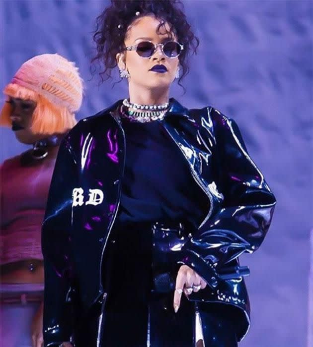 Rihanna doesn't want Rita near her. Source: Instagram