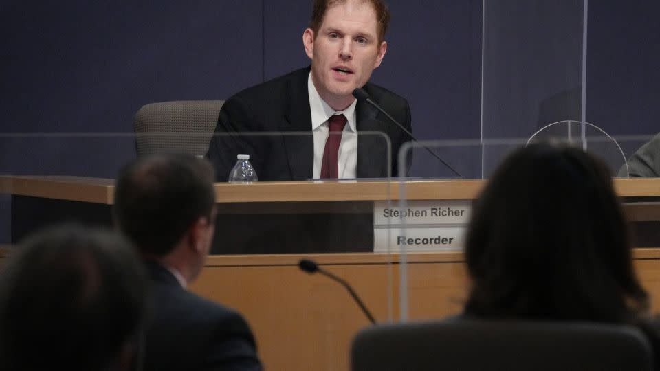 Maricopa County Recorder Stephen Richer questions election officials during a hearing before the county Board of Supervisors. Officials were responding to claims about the 2020 general election made by Arizona Senate Republican contractors. - Michael Chow/The Republic/USA Today Network