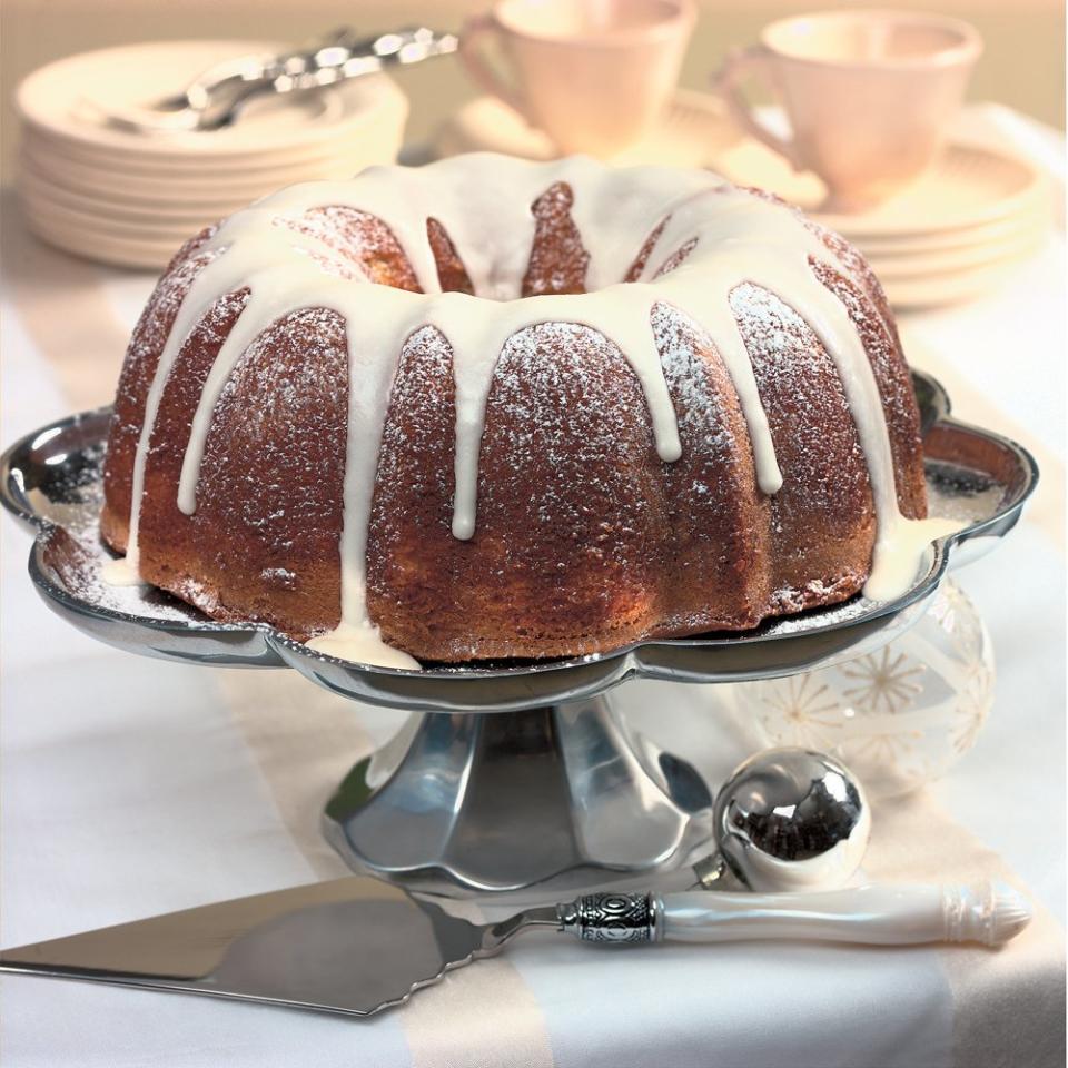 Spiced Eggnog Pound Cake