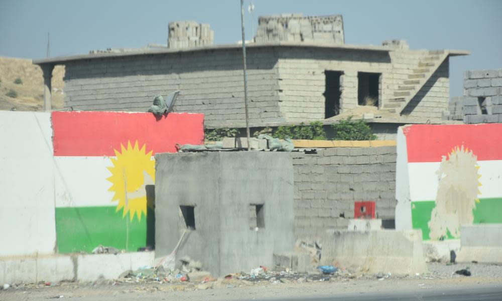 A peshmerga checkpoint in southern Kirkuk