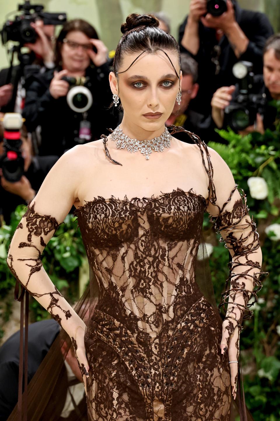 <h1 class="title">Emma Chamberlin MET Gala 2024</h1><cite class="credit">Getty Images</cite>