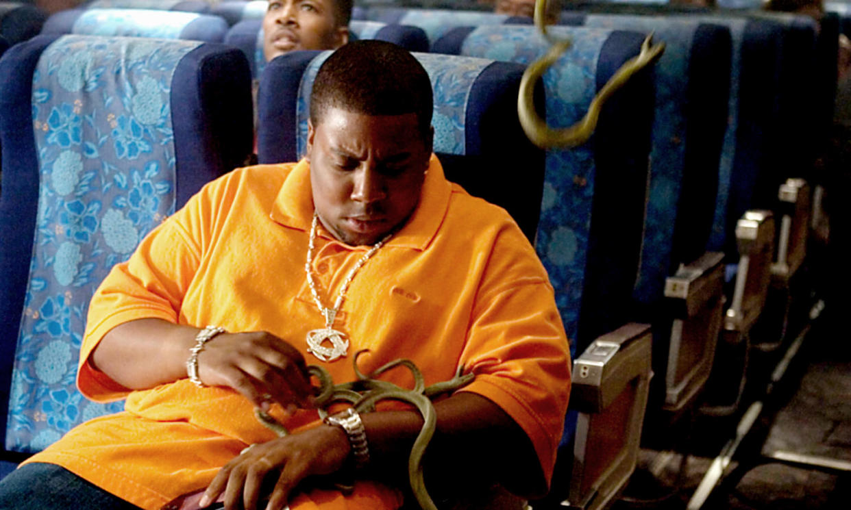 Kenan Thompson is part of the ensemble cast in Snakes on a Plane. (Photo: New Line Cinema / Courtesy: Everett Collection)