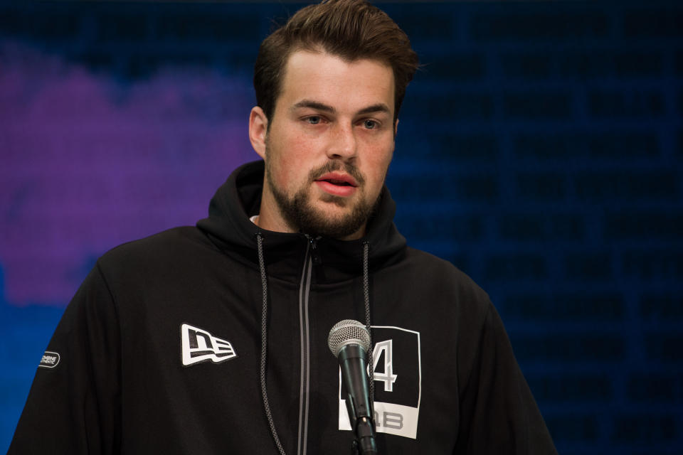 Washington quarterback Jacob Eason is trying to convince NFL evaluators that he has the demeanor to be an alpha leader. (Photo by Zach Bolinger/Icon Sportswire via Getty Images)