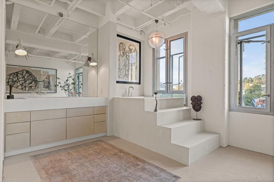 Solange Knowles Hollywood Loft