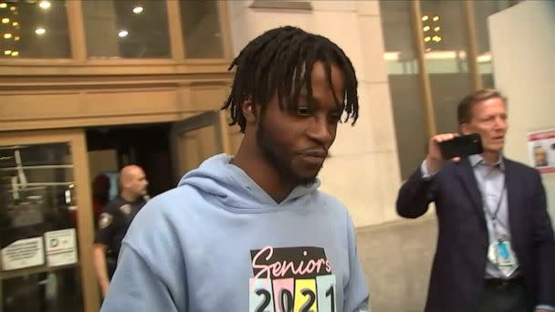 PHOTO: Jordan Williams exists the courthouse after charges against him were dropped on June 29, 2023, in New York. (WABC)