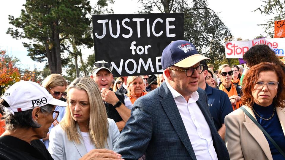 PM Anthony Albanese at rally to end violence against women