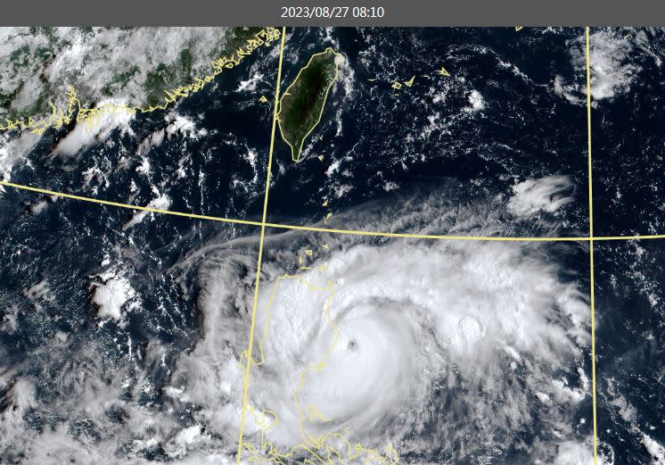 蘇拉已轉為強颱。（圖為衛星雲圖／翻攝自中央氣象局）