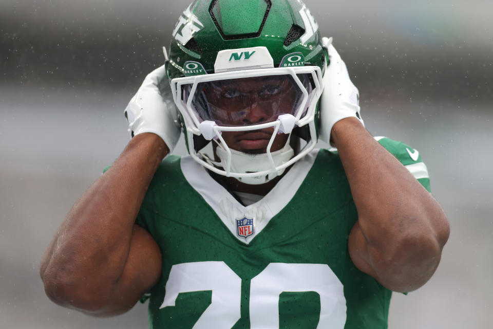 Breece Hall (20) dari New York Jets