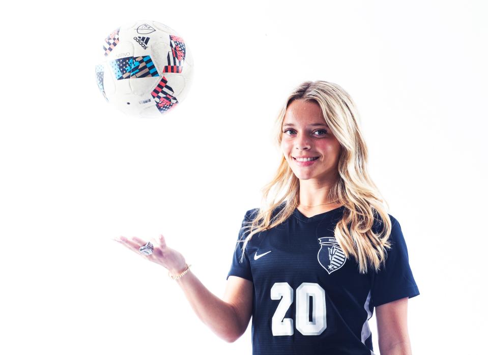 Mariner senior Ryleigh Acosta has been named to The News-Press All-Area Girls Soccer team.