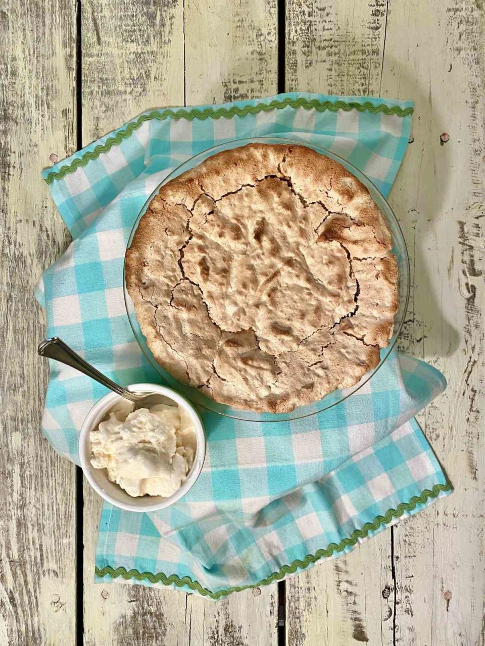 Soda Cracker Pie