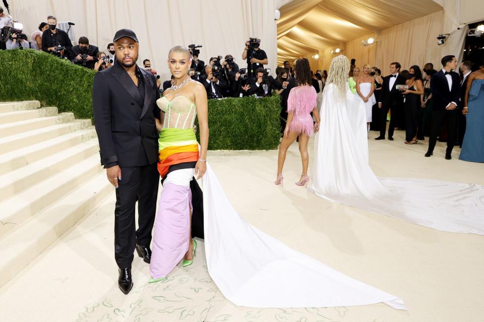 the 2021 met gala celebrating in america a lexicon of fashion arrivals