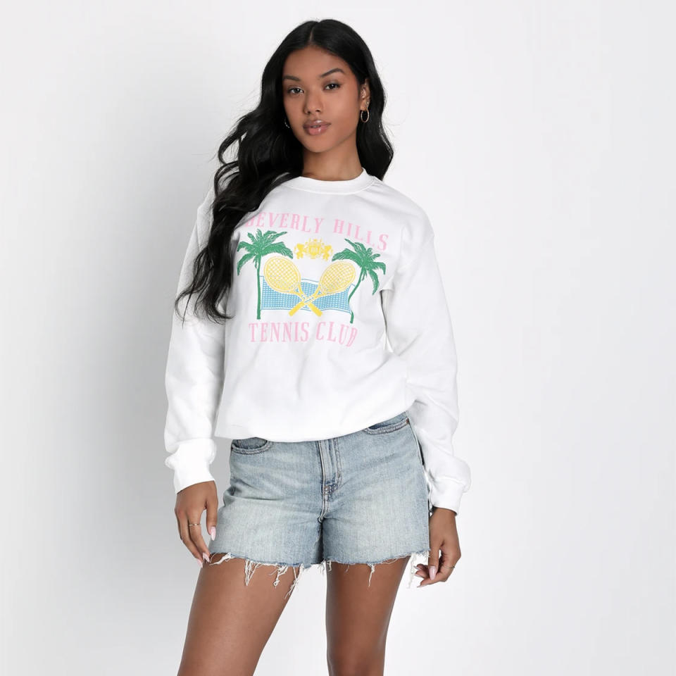 tennis-inspired-fashion-lulus-sweatshirt