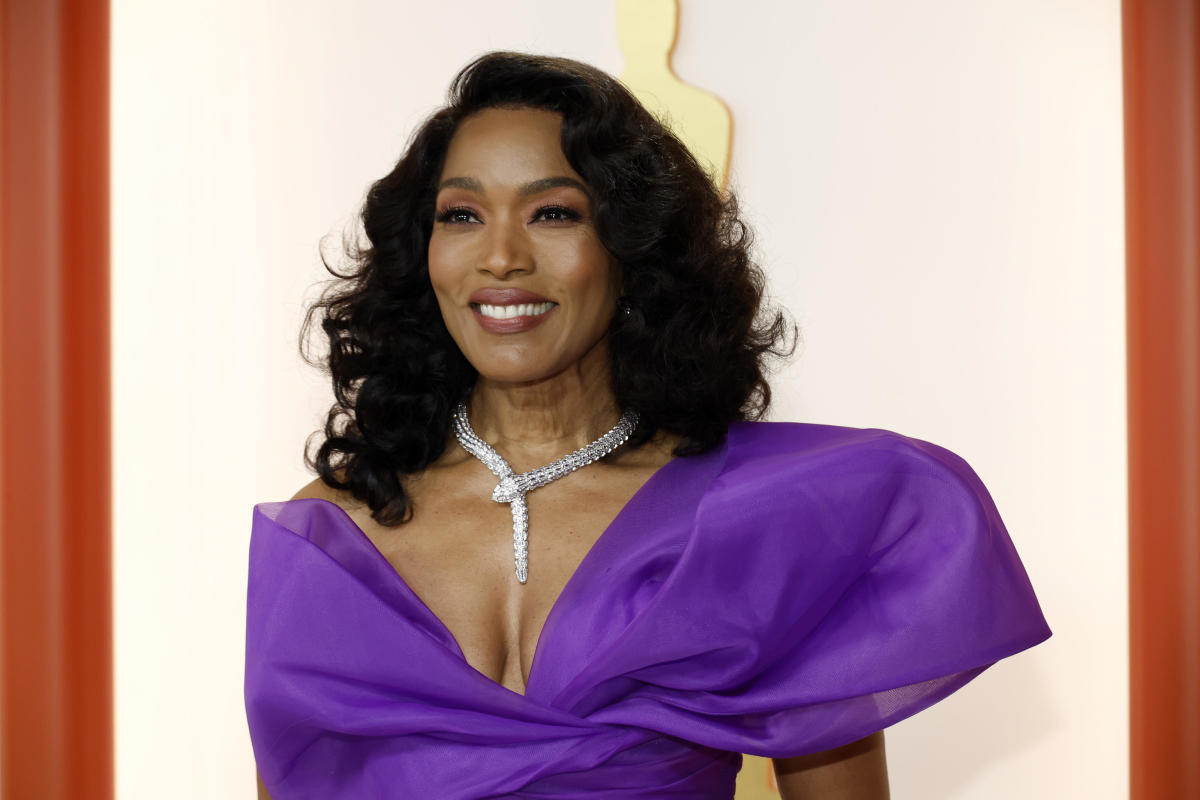 Michael B. Jordan and Jonathan Majors Give Angela Bassett a Shout