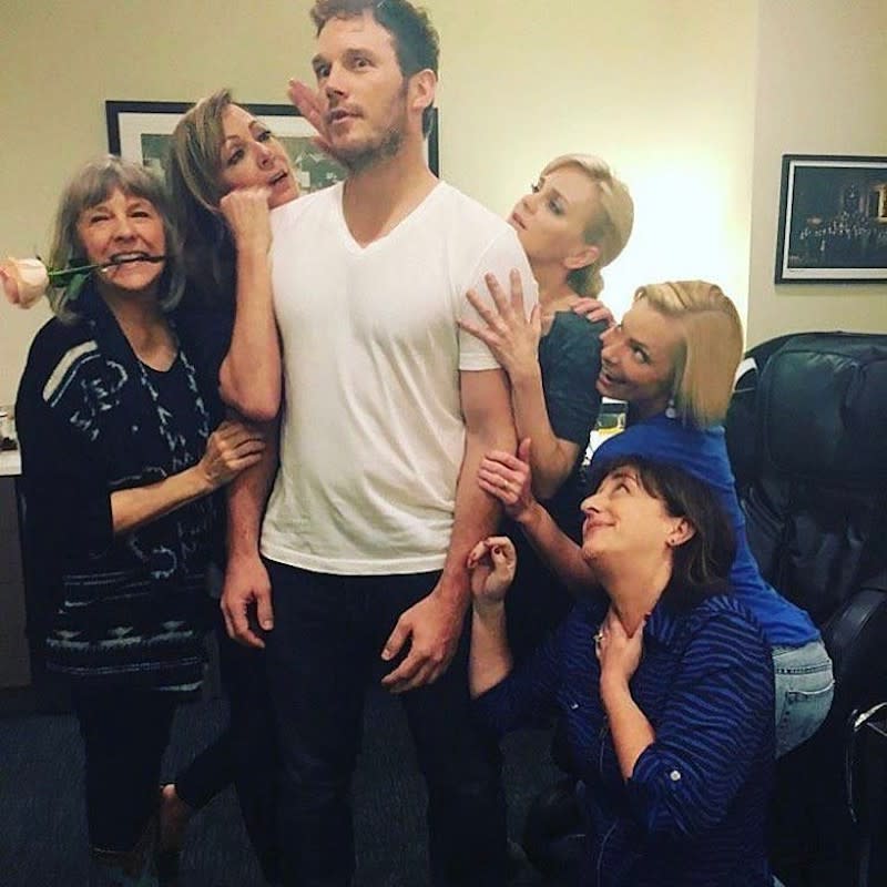 <p>People wouldn’t love Pratt and Faris together so much, if they weren’t <a rel="nofollow noopener" href="https://www.instagram.com/p/BPdz-7uBiHH/?hl=en&taken-by=prattprattpratt" target="_blank" data-ylk="slk:so funny;elm:context_link;itc:0;sec:content-canvas" class="link ">so funny</a>. Seriously, <i>this</i> is one of the pics they shared from when Pratt guest-starred on his wife’s show, <i>Mom</i>, in January. (Photo: Chris Pratt via Instagram) </p>