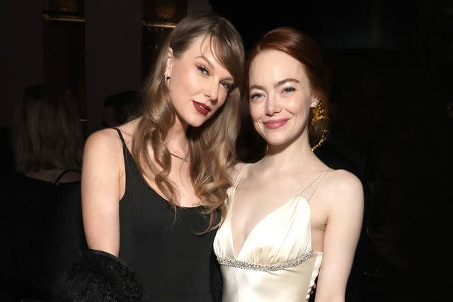 <p>Todd Williamson/January Images/Shutterstock </p> Taylor Swift and Emma Stone attend the 'Poor Things' premiere on Dec 6, 2023 in New York City