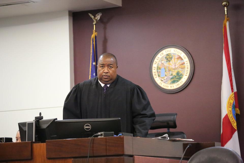 Circuit Judge Stephen Everett enters the court room for Donna Adelson's case management hearing, Jan. 22, 2024.