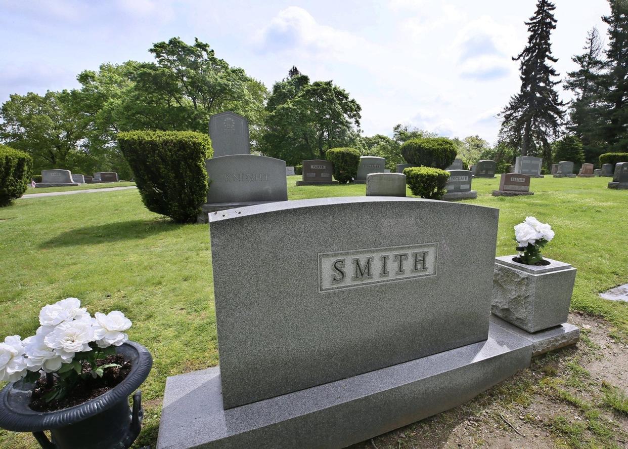 The headstone of the grave for Dr. Bob Smith and his wife, Anne, in Mount Peace Cemetery in Akron.