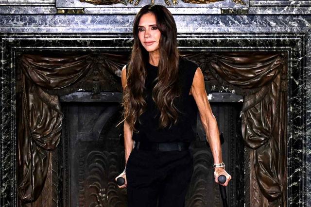 Victoria Beckham's 'girls night out' outfit is ridiculously