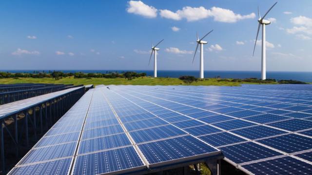 2 Renewable Energy Stocks That Could Put You in the Green