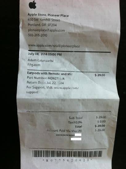 Apple Store insults customer with awful anti-gay slur printed on receipt