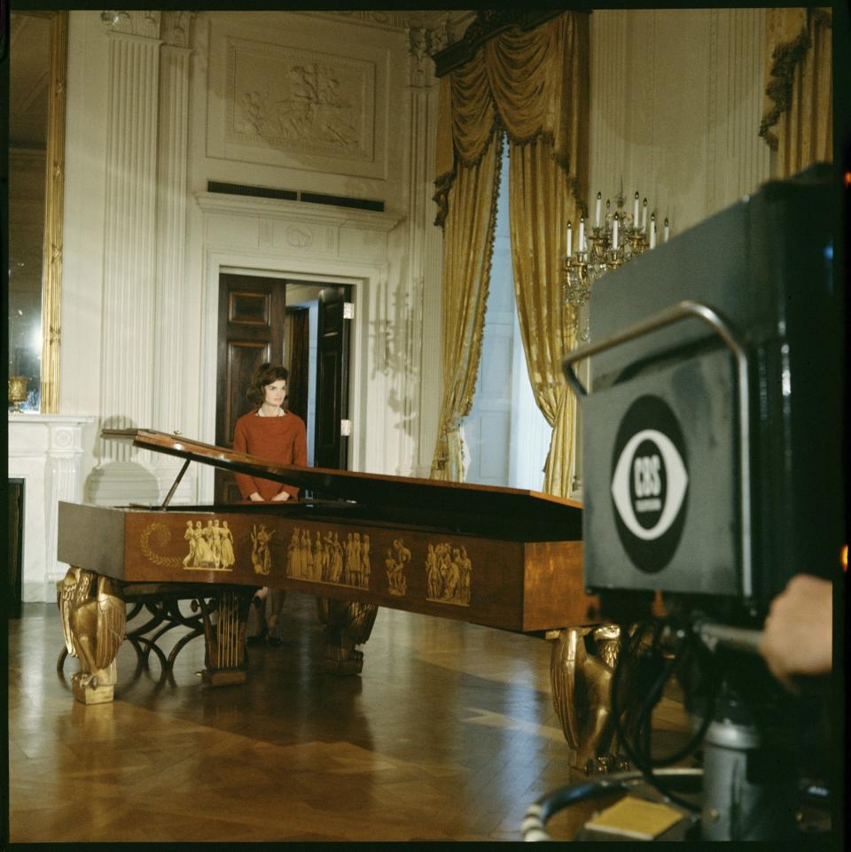 Jackie Kennedy gives a tour of the White House that was broadcast on CBS on February 14, 1962.