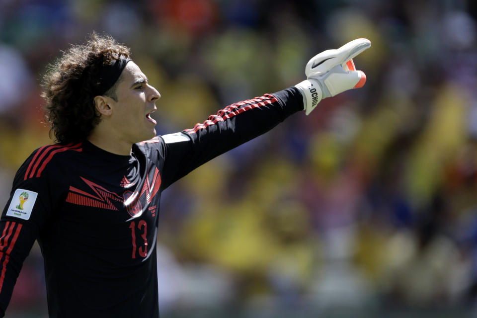 Aunque Guillermo Ochoa tuvo un buen mundial en 2014, no le alcanzó para dar el salto de calidad en Europa. (Foto: Laurens Lindhout/Soccrates/Getty Images)