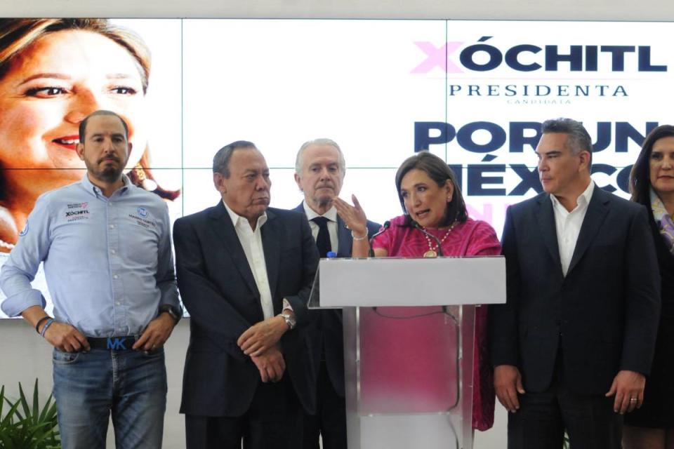 Xóchitl Gálvez en conferencia de prensa tras reunirse con los consejeros del INE el martes. Foto: Cuartoscuro