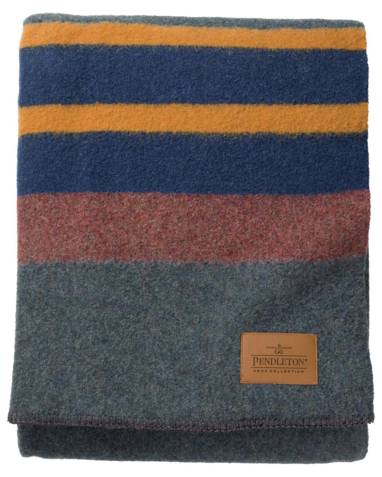 Pendleton Wool Camp Blanket With Leather Carrier