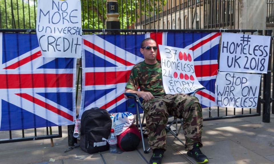 A Somerset man, Nick, protests outside Downing Street over delays to universal credit payments which have left him homeless twice.