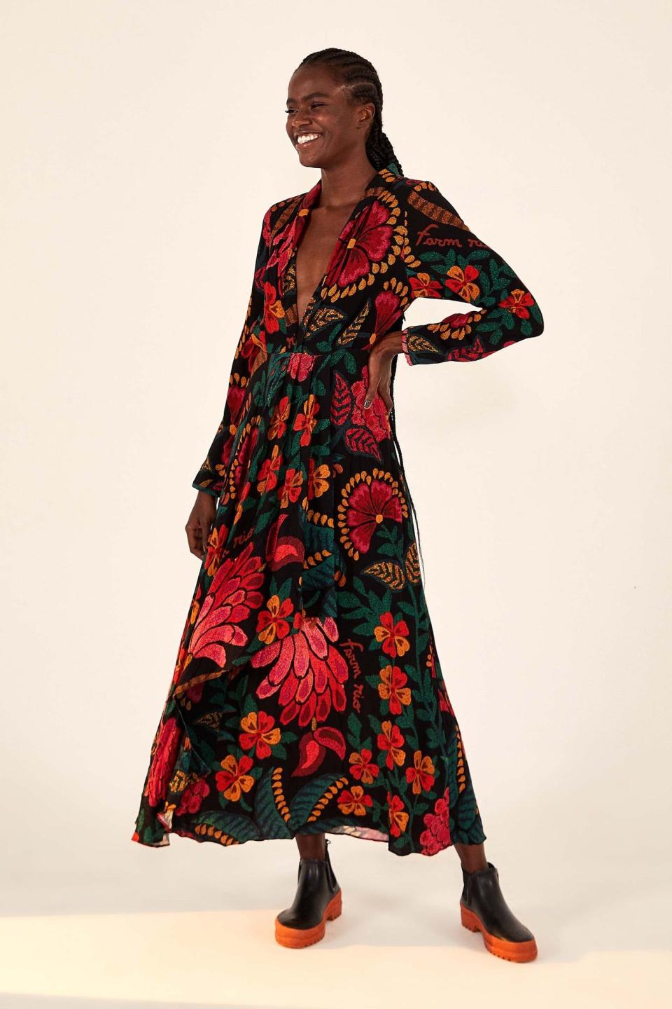 Black Flowerdoscopic Maxi Dress