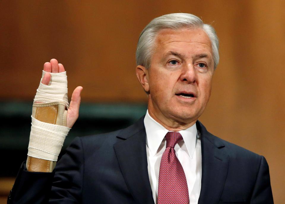 Wells Fargo CEO John Stumpf testifies before a Senate Banking Committee hearing on the firm’s sales practices on Capitol Hill in Washington, U.S., September 20, 2016. REUTERS/Gary Cameron/File Photo