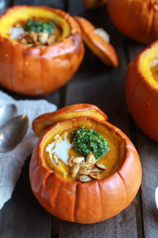 Roasted Garlic Sage Pesto Pumpkin Soup