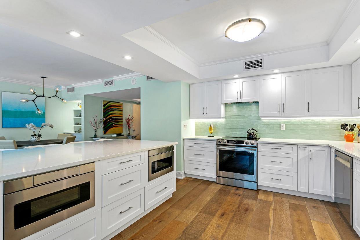 A recent remodeling project update the kitchen of condominium unit No. 105S at Beach Point on the South End of Palm Beach. The two-bedroom unit on the ground-floor is listed at $2.385 million.