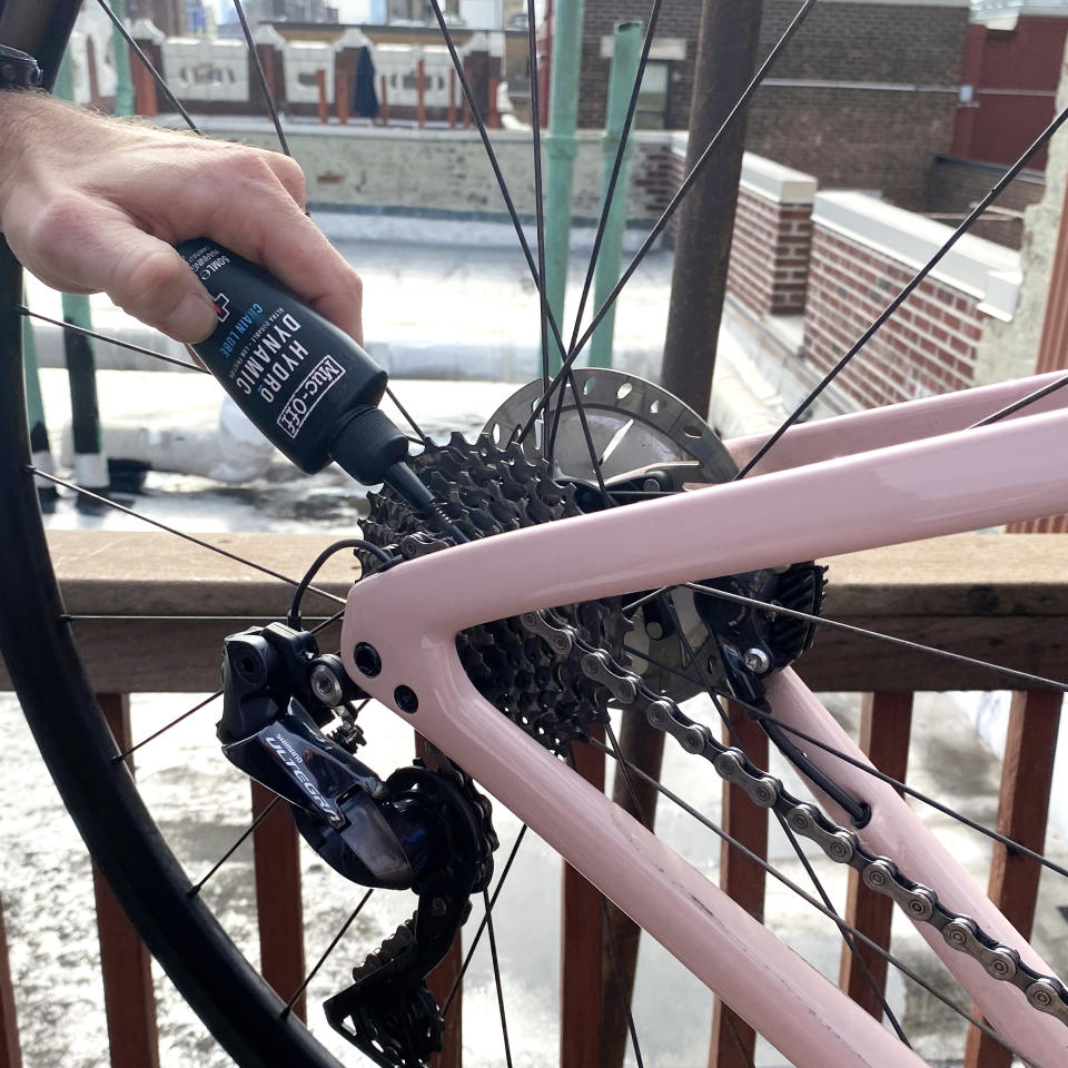 how to clean your bike chain