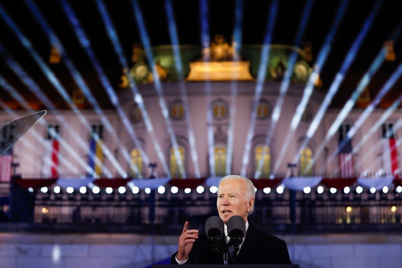 El presidente Biden visita Polonia