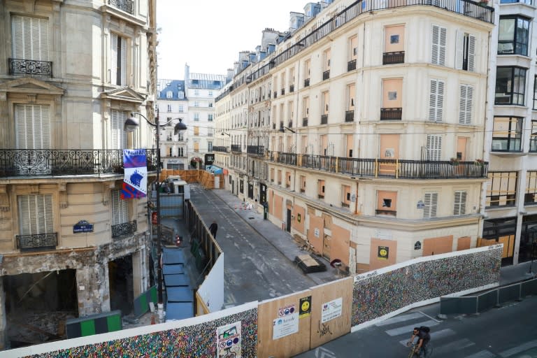 La rue de Trévise, le 8 juillet 2019 à Paris, six mois après une explosion accidentelle qui a causé la mort de quatre personnes (AFP/JACQUES DEMARTHON)