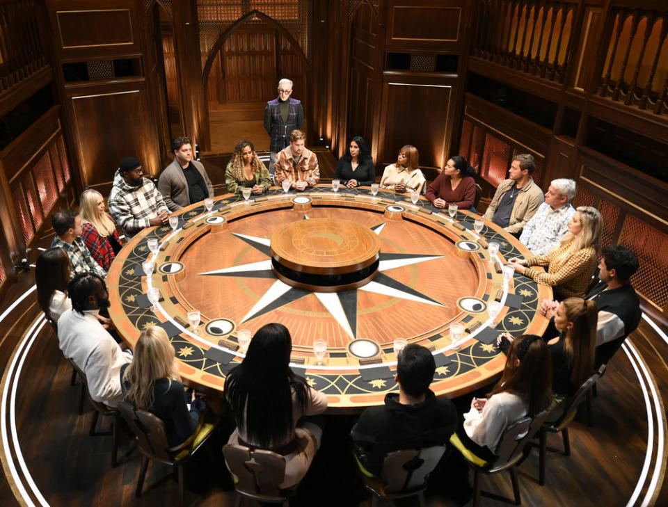 THE TRAITORS -- "Welcome to The Dark Side" Episode 202 -- Pictured: (l-r) Ekin-Su Cülcüloglu, Deontay Wilder, Dan Gheesling, Tamra Judge, Marcus Jordan, Chris Tamburello, Shereé Whitfield, Alan Cumming, Carsten Bergersen, Mercedes "MJ" Javid, Johnny Devenanzio, Pahaedra Parks, Sandra Diaz-Twine, Peter Weber, John Bercow, Janelle Pierzina, Larsa Pippen, Maksim Chmerkovskiy -- (Photo by: Euan Cherry/Peacock)