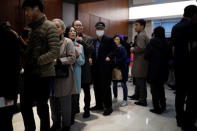 Shareholders of Samsung Electronics Co. arrive to attend the company's annual general meeting at a company's office building in Seoul, South Korea, March 20, 2019. REUTERS/Kim Hong-Ji/Pool