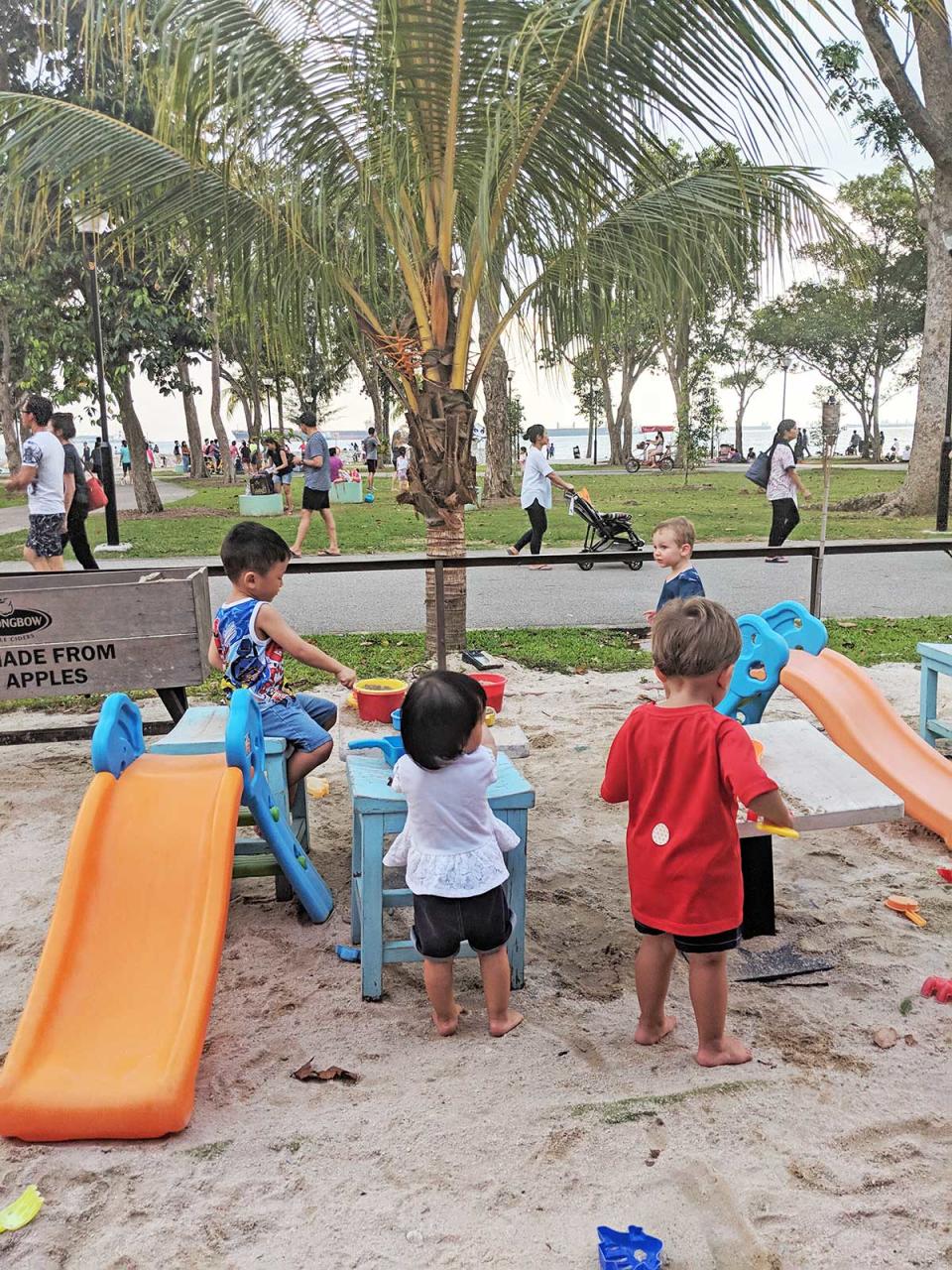 georges beach club ecp kids friendly cafe