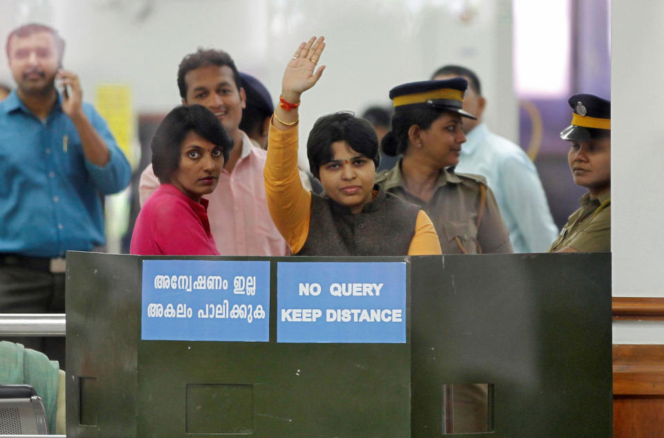 INDIA-COURT/TEMPLE