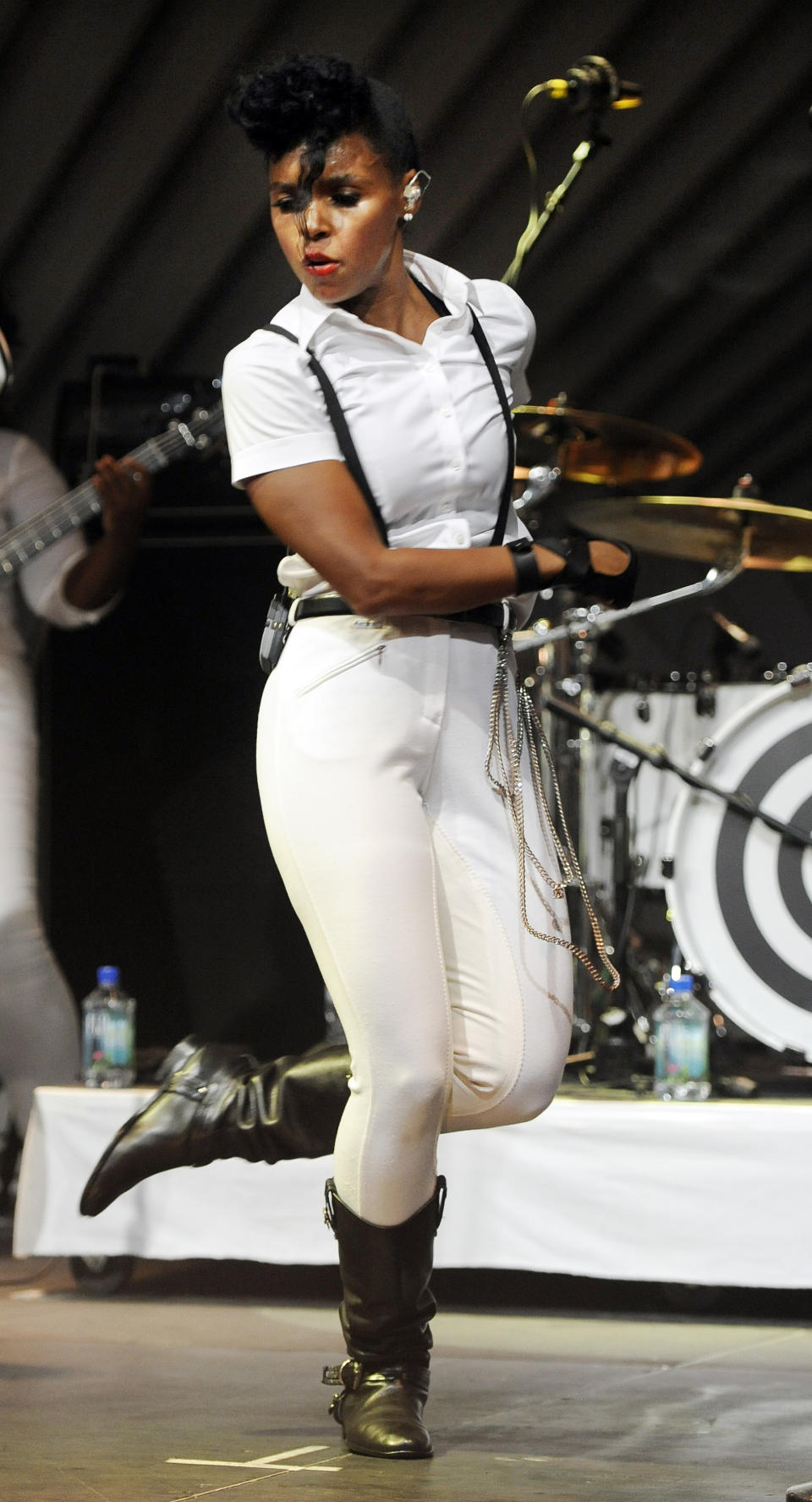 CORRECTS NAME OF EVENT FROM AUDI M3 TO AUDI A3 Janelle Monae performs during a launch party for the Audi A3 on Thursday, April 3, 2014 in West Hollywood, Calif. (Photo by Chris Pizzello/Invision/AP)