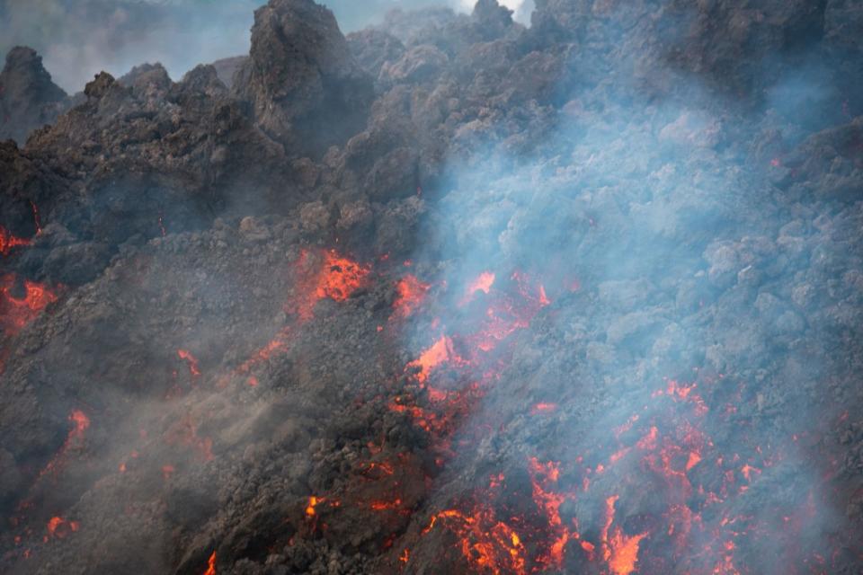 Lava del volcán Cumbre Vieja de las islas Canarias, España.Foto: Desiree Martin | AFP