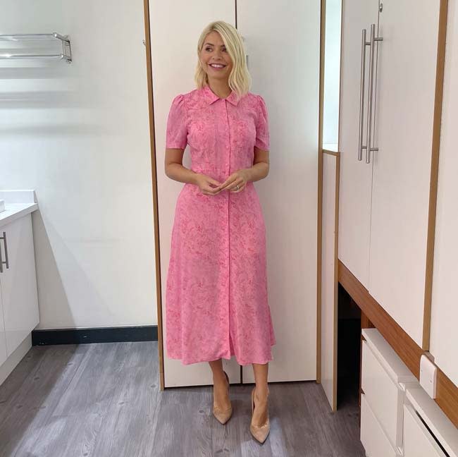 holly-willoughby-whistles-dress-instagram