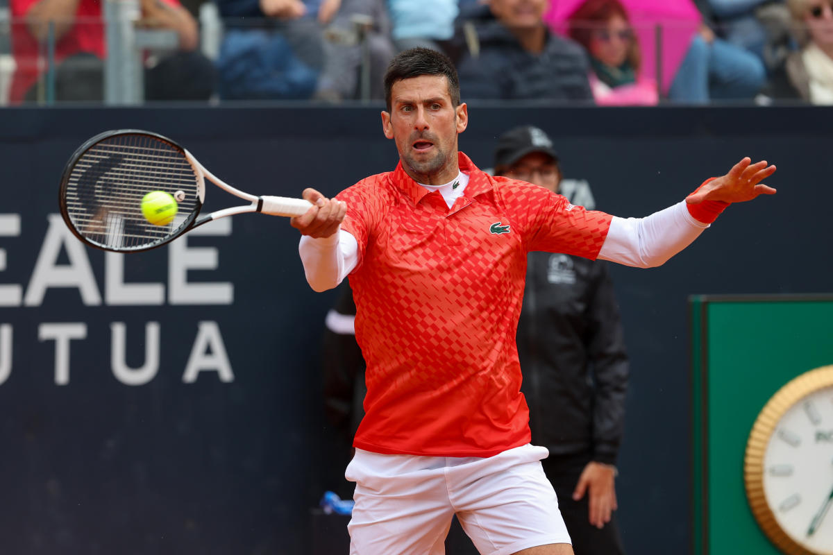 Serbia's Novak Djokovic shouts during the quarter final match against  Denmark's Holger Rune at the Italian Open tennis tournament, in Rome,  Wednesday, May 17, 2023. (AP Photo/Gregorio Borgia Stock Photo - Alamy