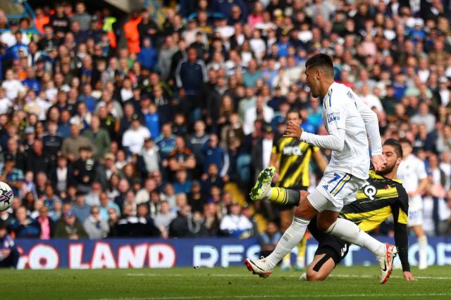 Millwall 0-3 Leeds United: Joel Piroe nets twice as Whites register second  victory - BBC Sport