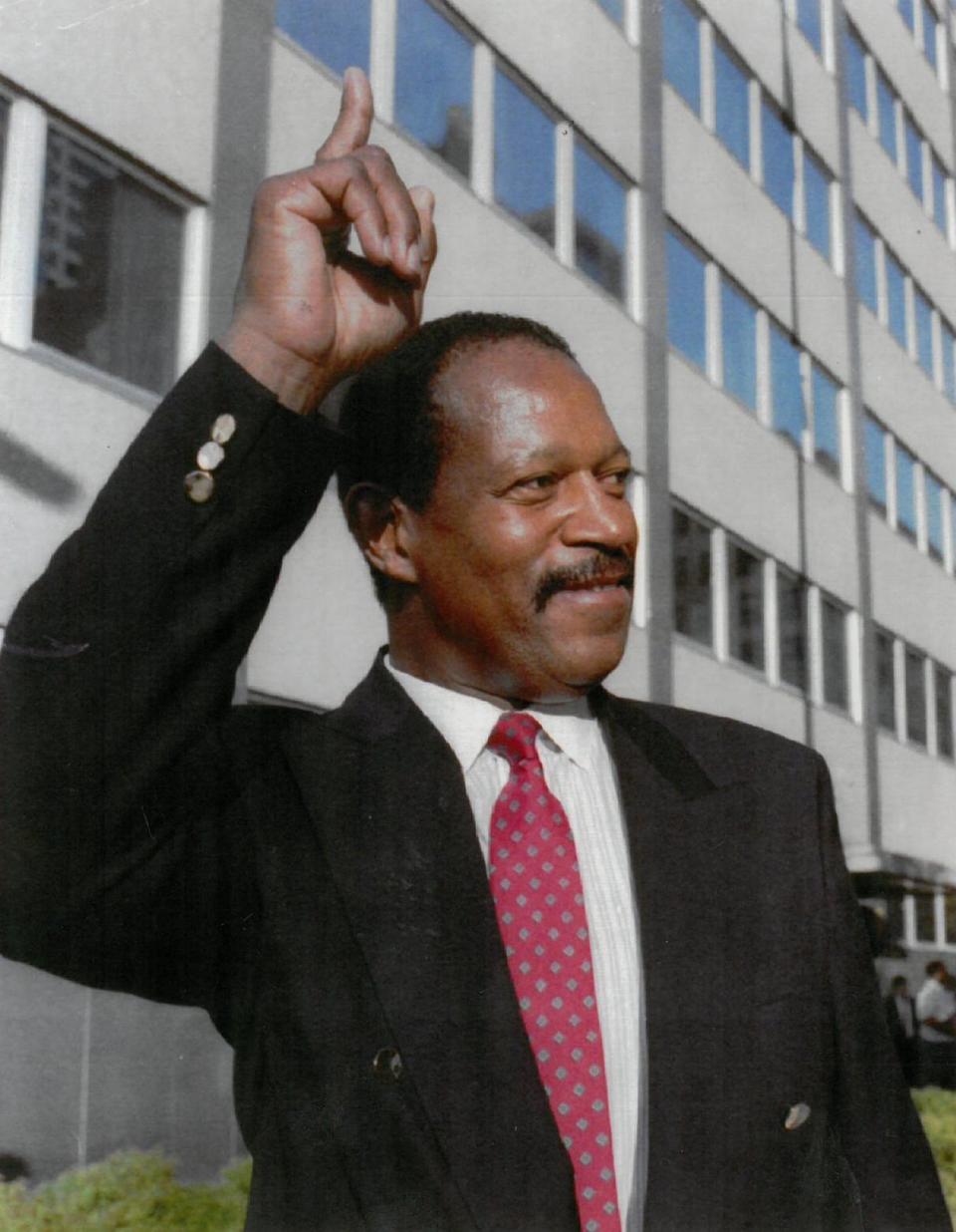 NFL Players Association executive director Gene Upshaw celebrates success in the union’s lawsuit against the league in September 1992. During the winter of 1992-93, the sides eventually came to an agreement that brought free agency for players and also restarted the expansion process.