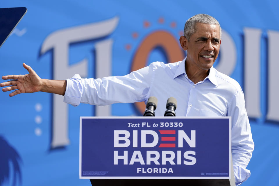 El expresidente Barack Obama hizo campaña en Orlando, Florida, en favor del candidato demócrata a la presidencia Joe Biden. (AP Photo/John Raoux)