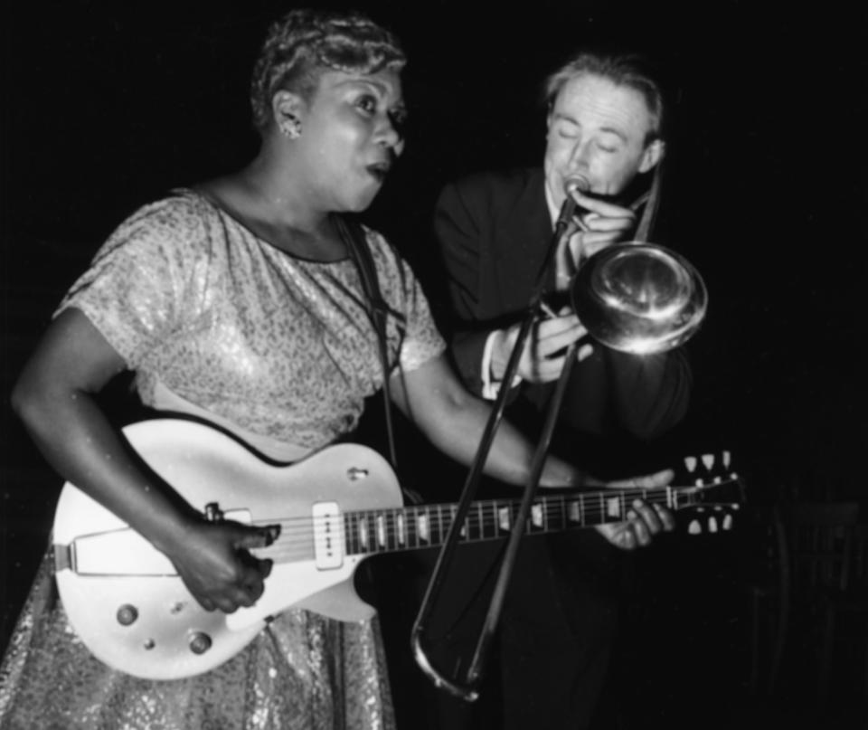 With Sister Rosetta Tharpe in 1957 - Chris Ware/Keystone Features/Getty Images